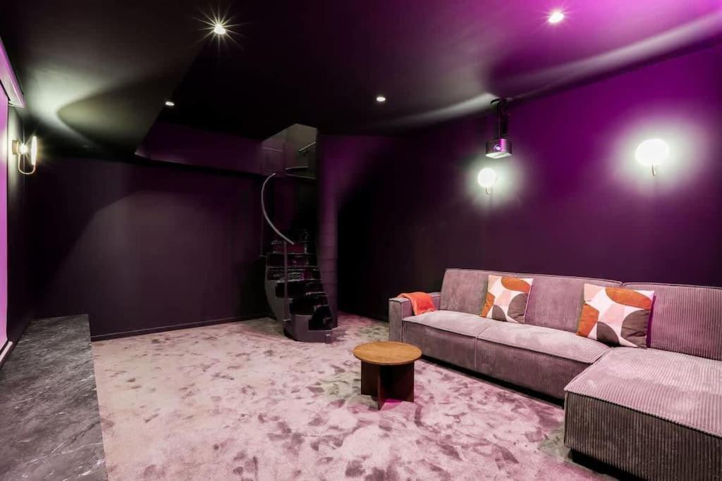 Sublime Duplex Avec Salle De Cinema Appartement Parijs
